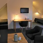 Skjoldbjerg Garnihotel