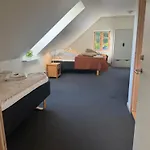 호텔 Skjoldbjerg Garnihotel 3*