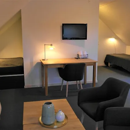 Skjoldbjerg Garnihotel