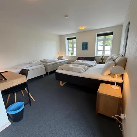 호텔 Skjoldbjerg Garnihotel 볼베스