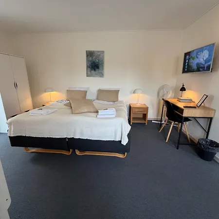 Skjoldbjerg Garnihotel Szálloda Vorbasse