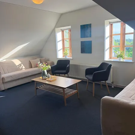 Skjoldbjerg Garnihotel Ξενοδοχείο