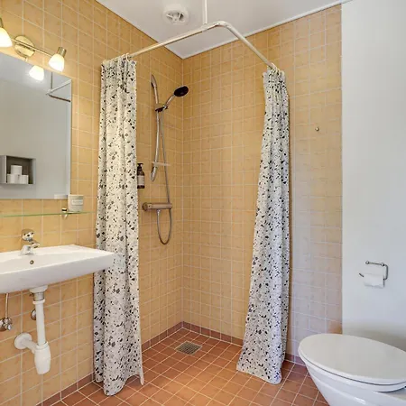 Skjoldbjerg Garnihotel Vorbasse